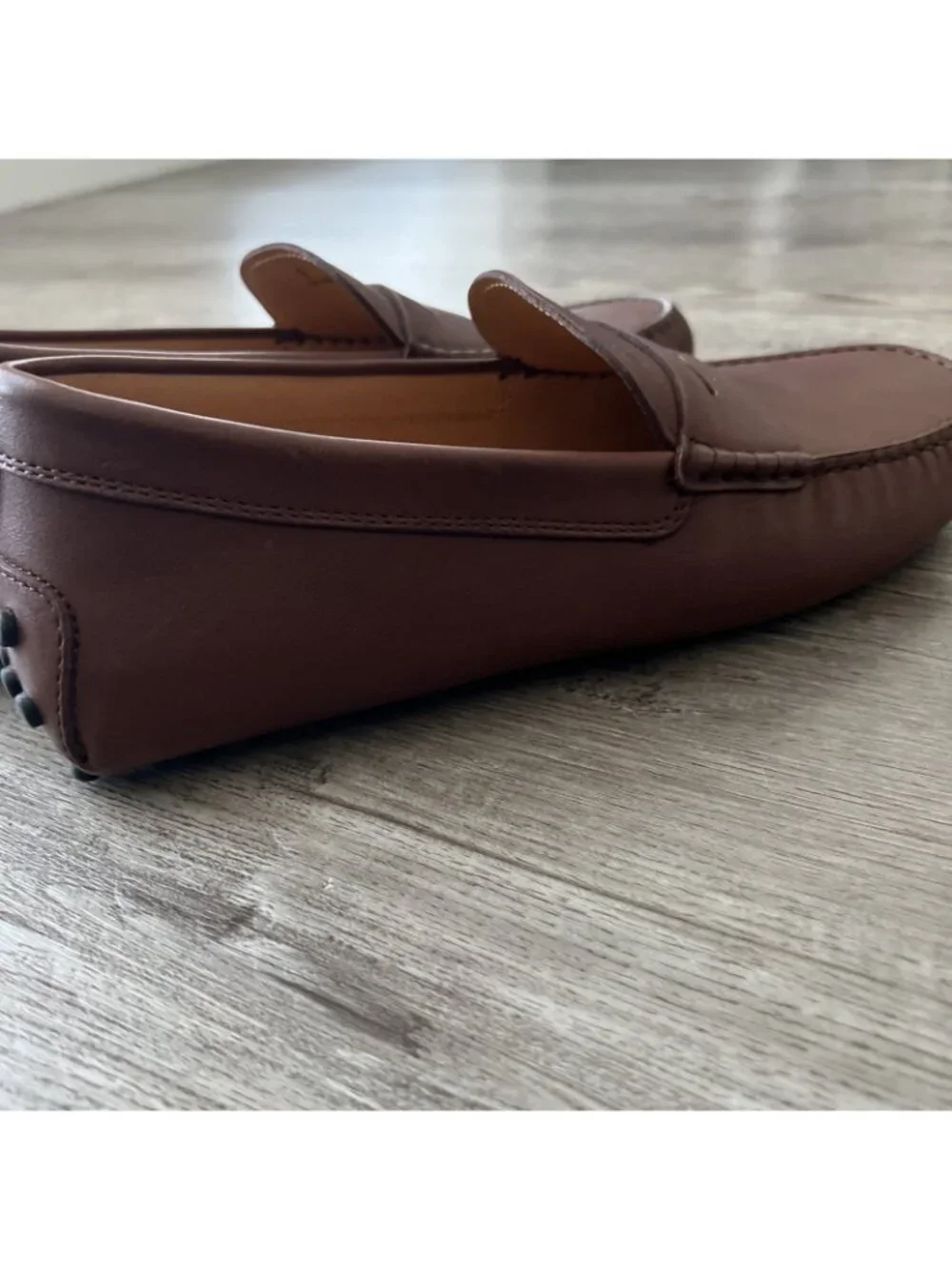 Tod's City Gommino Leather Penny Loafers Mens US 9 Cuoio Brown Slip On Italy New